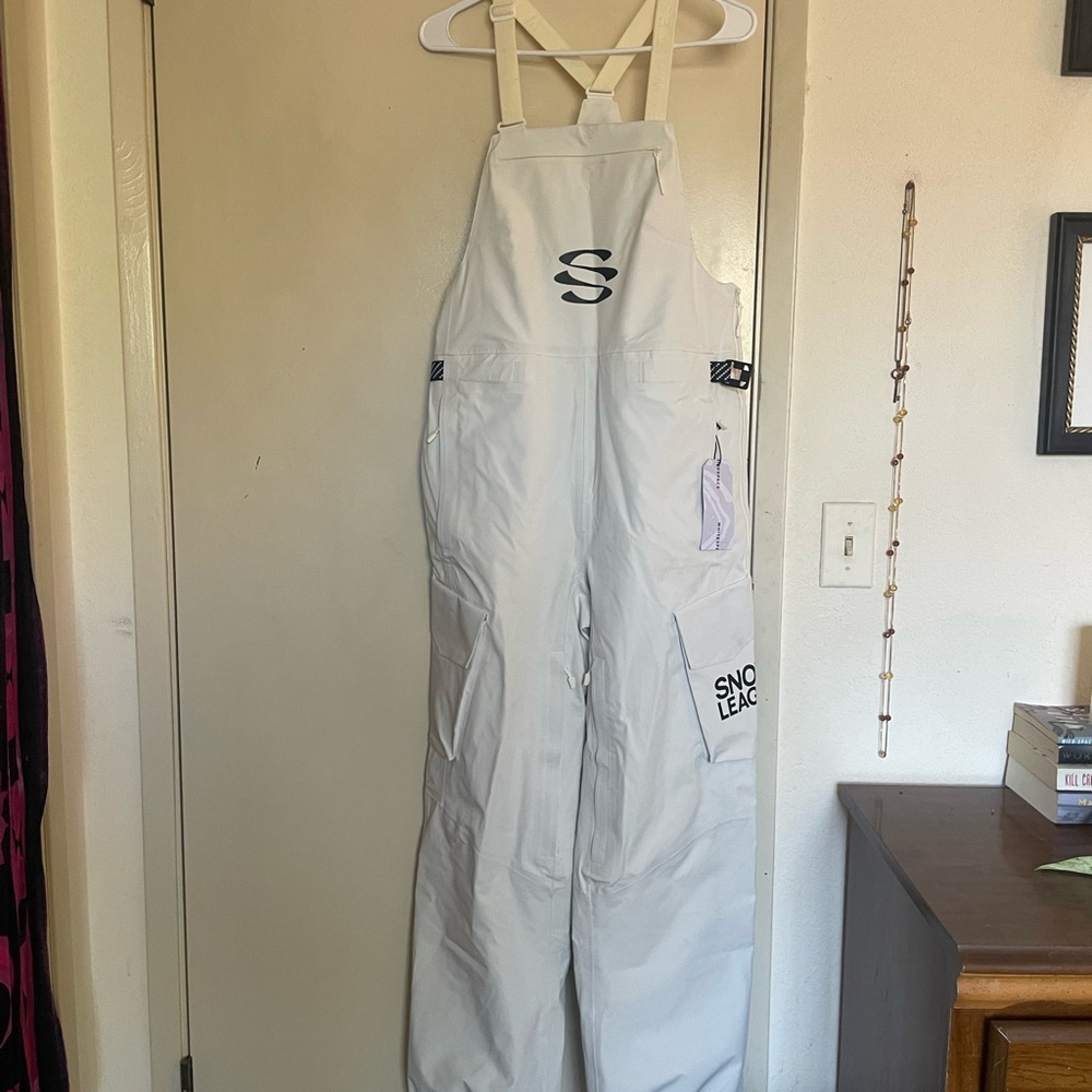 Women's White Ski & Snow Jacket